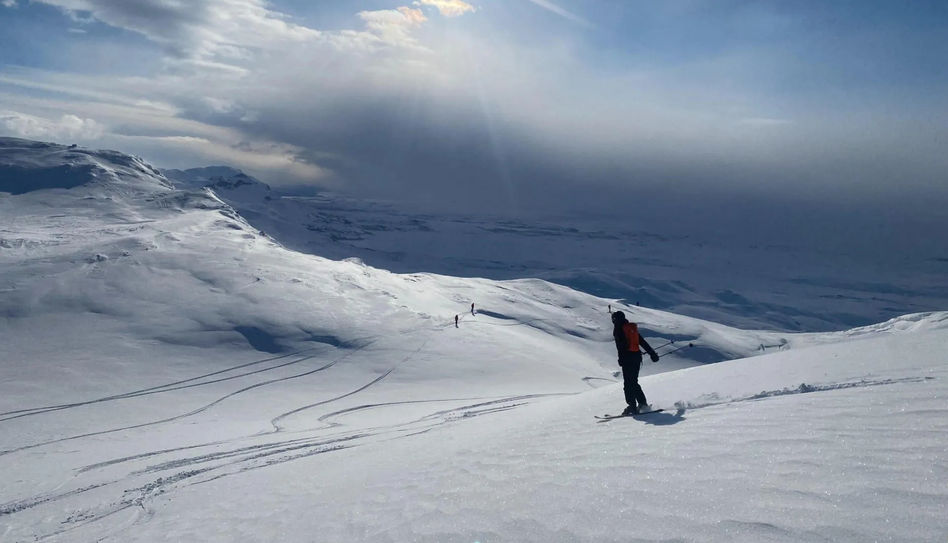 Heliskit in Nordschweden.&nbsp;Niehku Mountain Villa